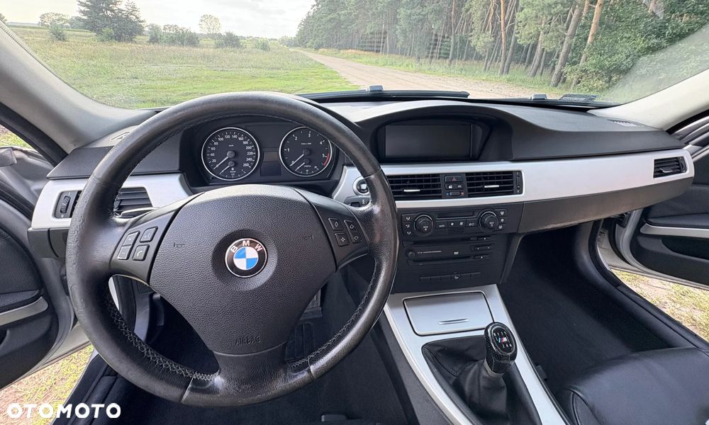 BMW Seria 3 330xd DPF - 3