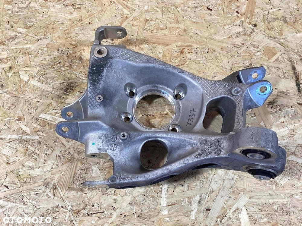 PORSCHE 911 992 CARRERA ZWROTNICA LEWA TYŁ TYLNA 992505435B