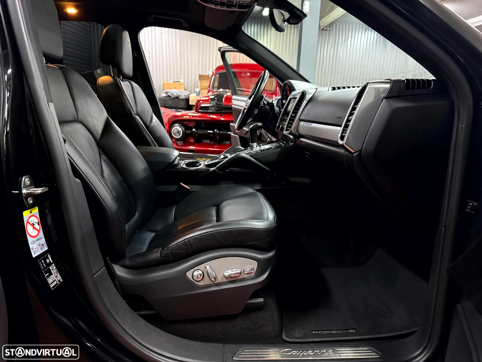 Porsche Cayenne - 18