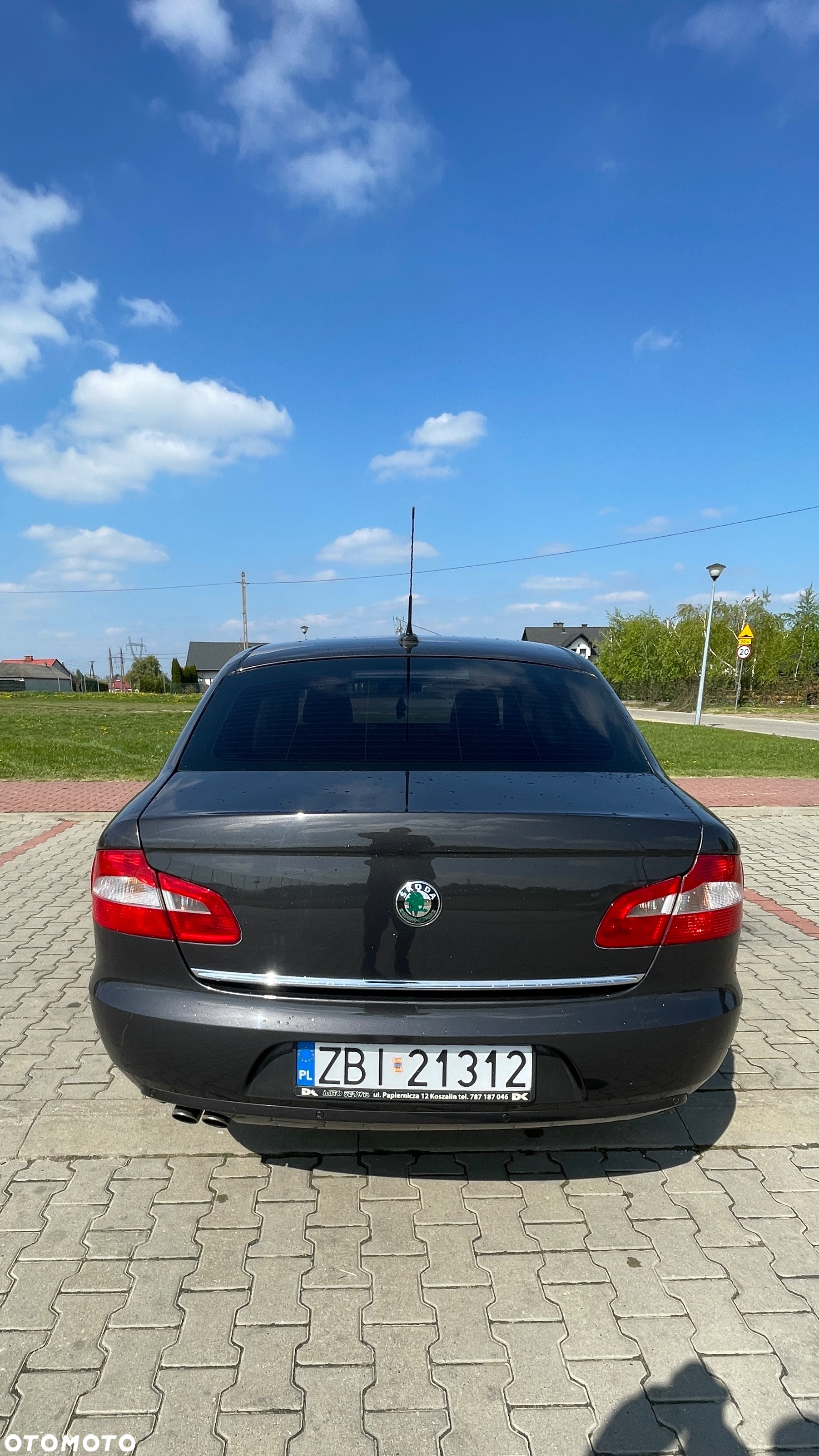 Skoda Superb 2.0 TDI Ambition - 4