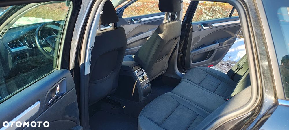 Skoda Superb 2.0 TDI PD Ambition - 9