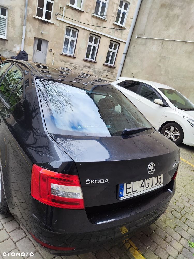 Skoda Octavia 2.0 TDI Style - 4