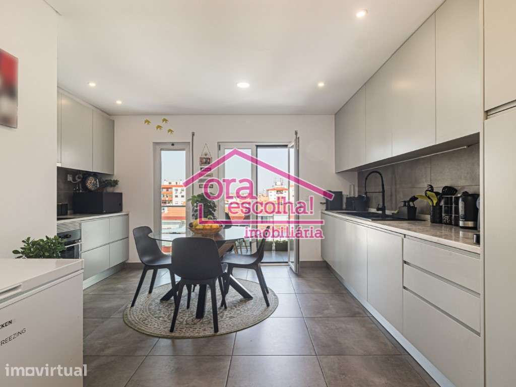 Apartamento T3 RECENTE de 2023 com 166 m2, com Suíte e Varandas na ... - Grande imagem: 5/23