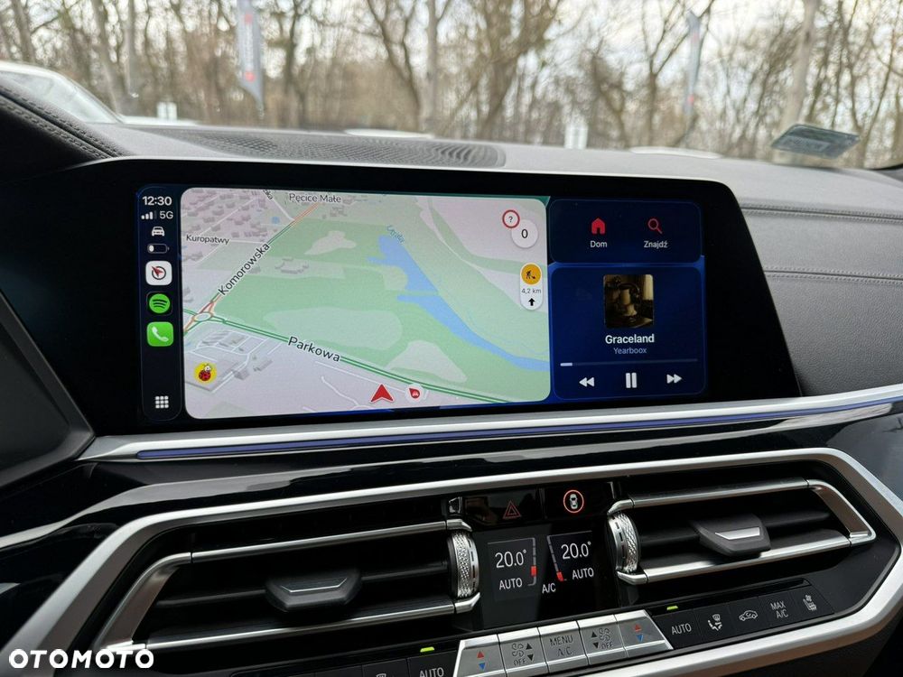 BMW X7 M50i sport - 8