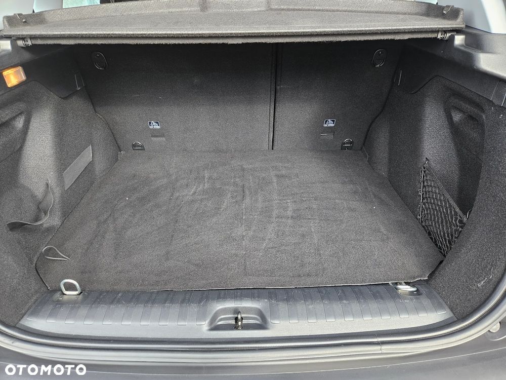 Peugeot 2008 - 14