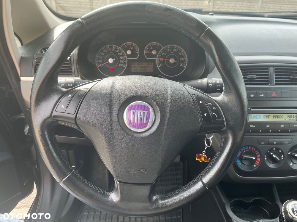 Fiat Grande Punto 1.4 8V - 14