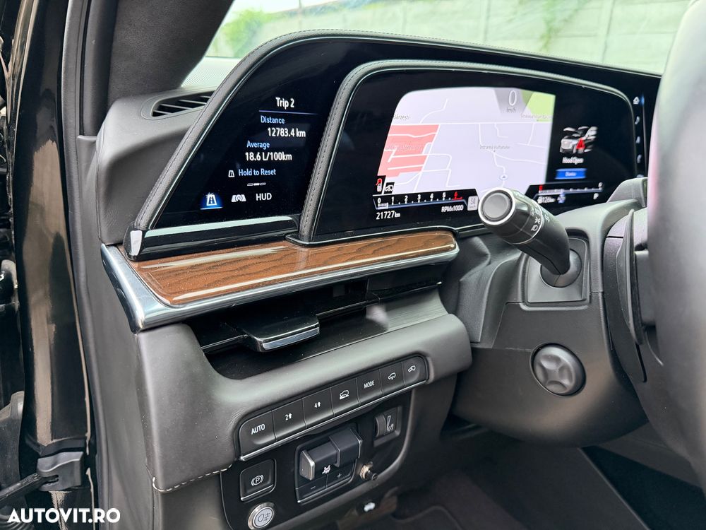 Cadillac Escalade - 18