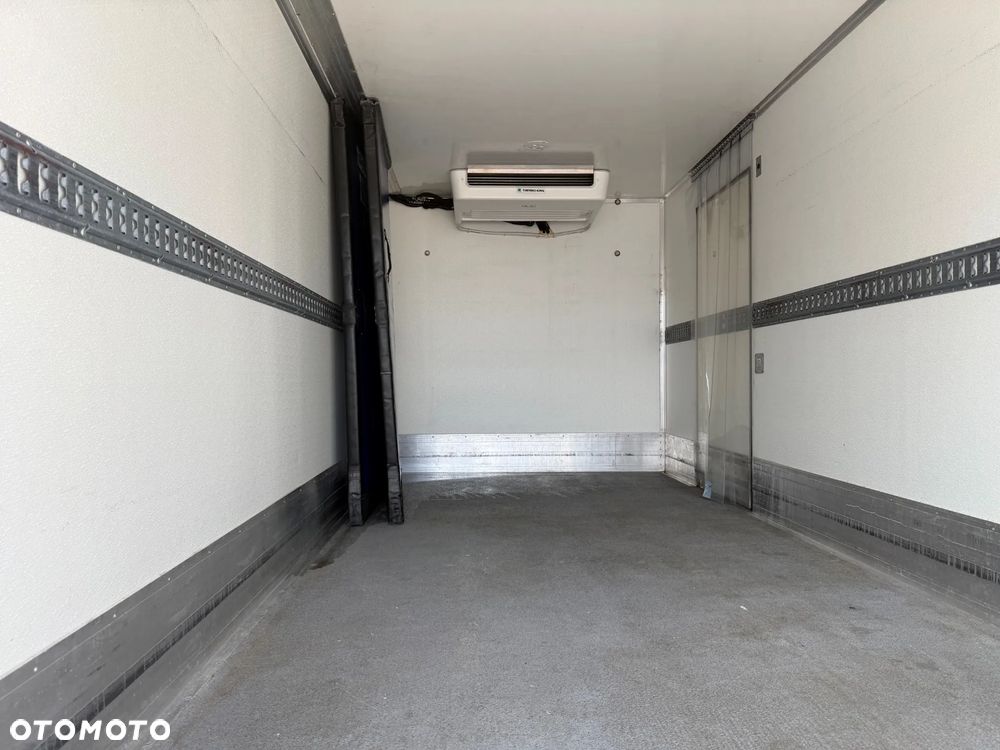 Iveco 70C18 - 13