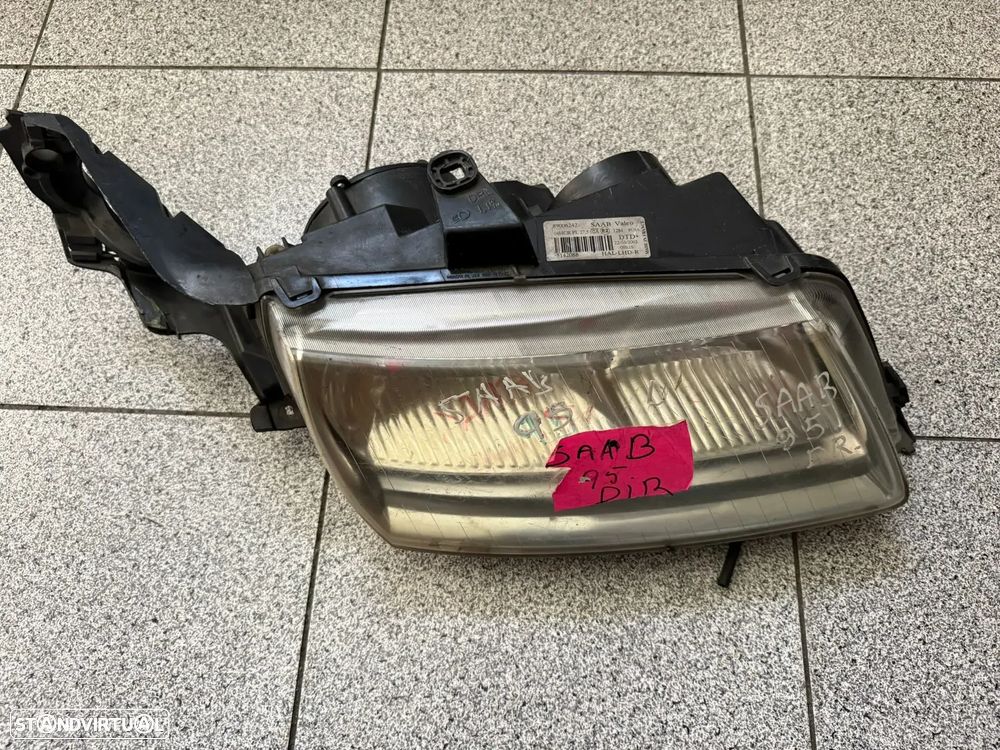 farol direito saab 75 - 1