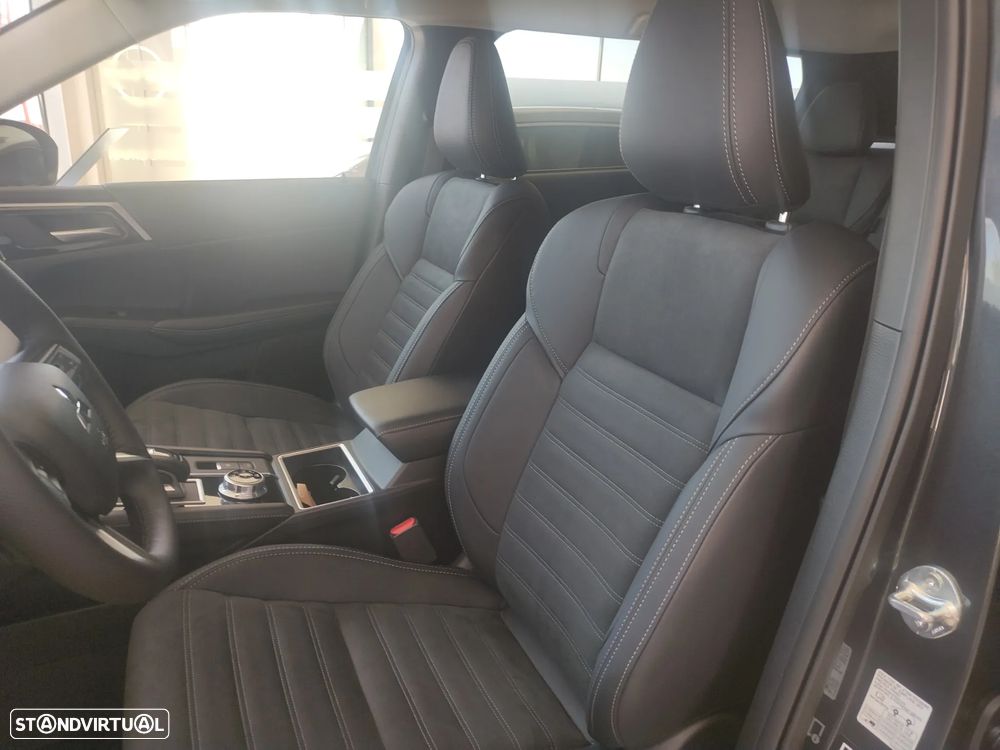Mitsubishi Outlander - 6