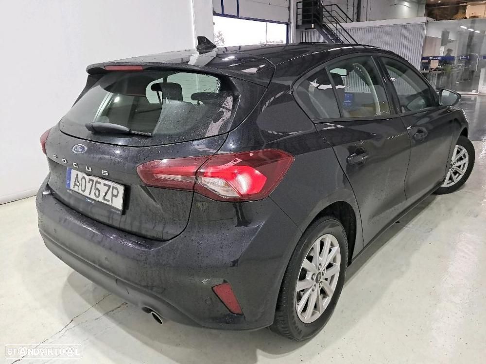 Ford Focus 1.5 TDCi ECOBlue Connected Aut. - 2