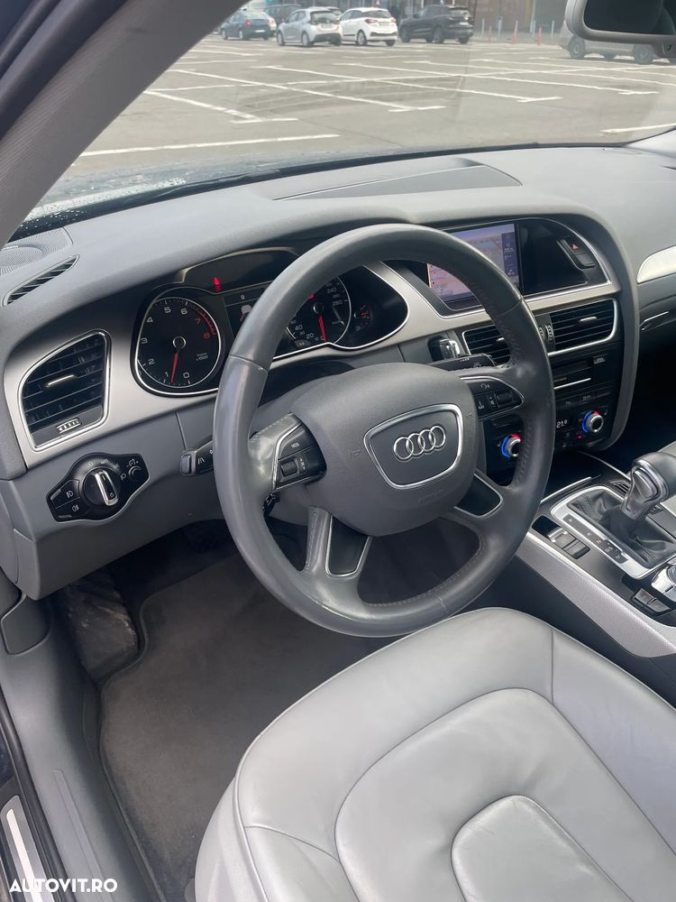 Audi A4 2.0 TFSI Quattro Stronic - 10