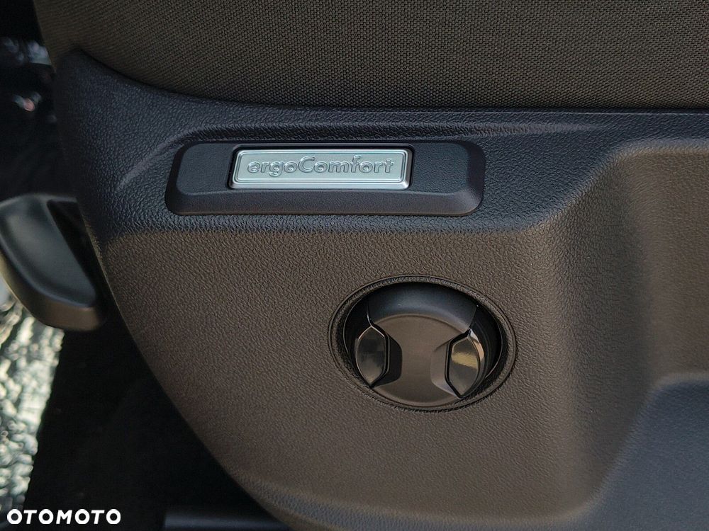 Volkswagen Caddy Caddy 2,0 l TDI EU6 SCR 102 KM / skrzynia biegów: manualna 6-biegowa rozstaw osi: 2755 mm - 12