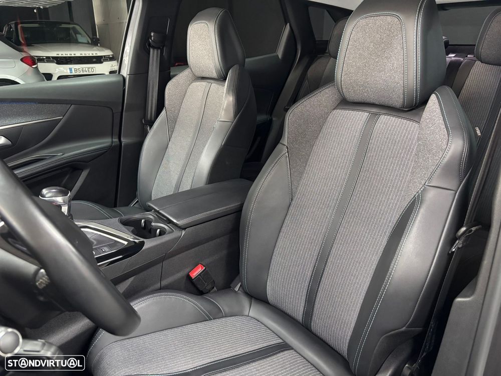 Peugeot 3008 1.5 BlueHDi Allure Pack - 19