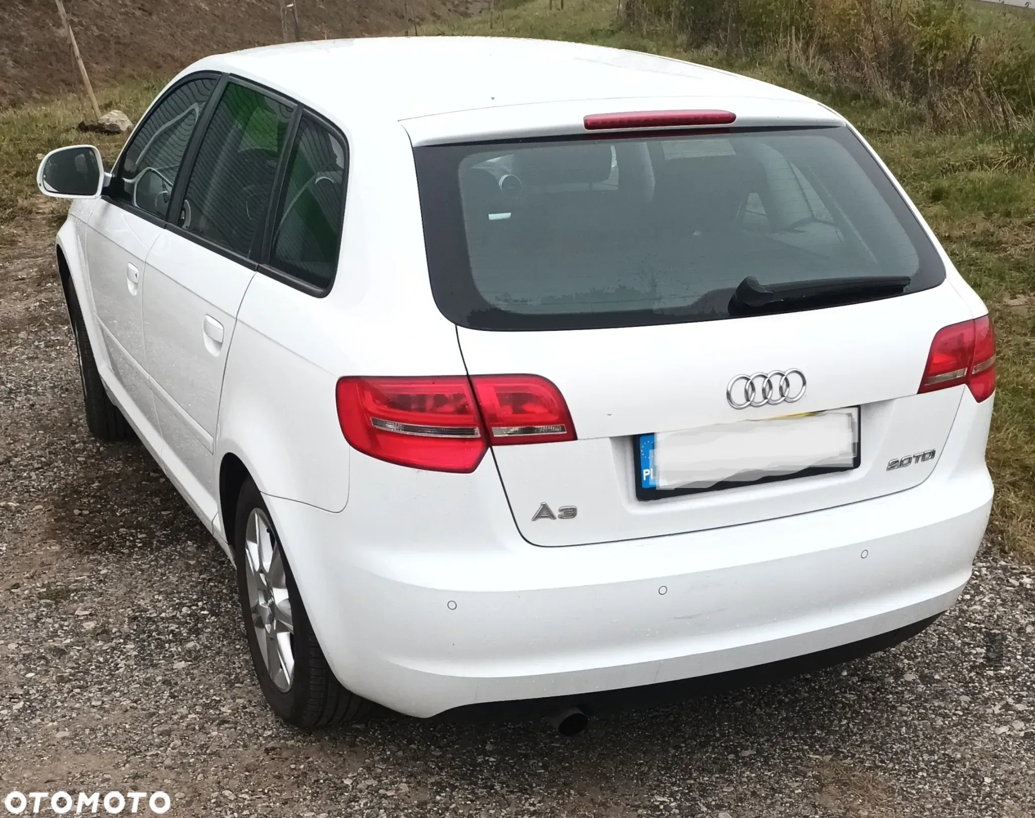Audi A3 2.0 TDI DPF Ambiente - 2