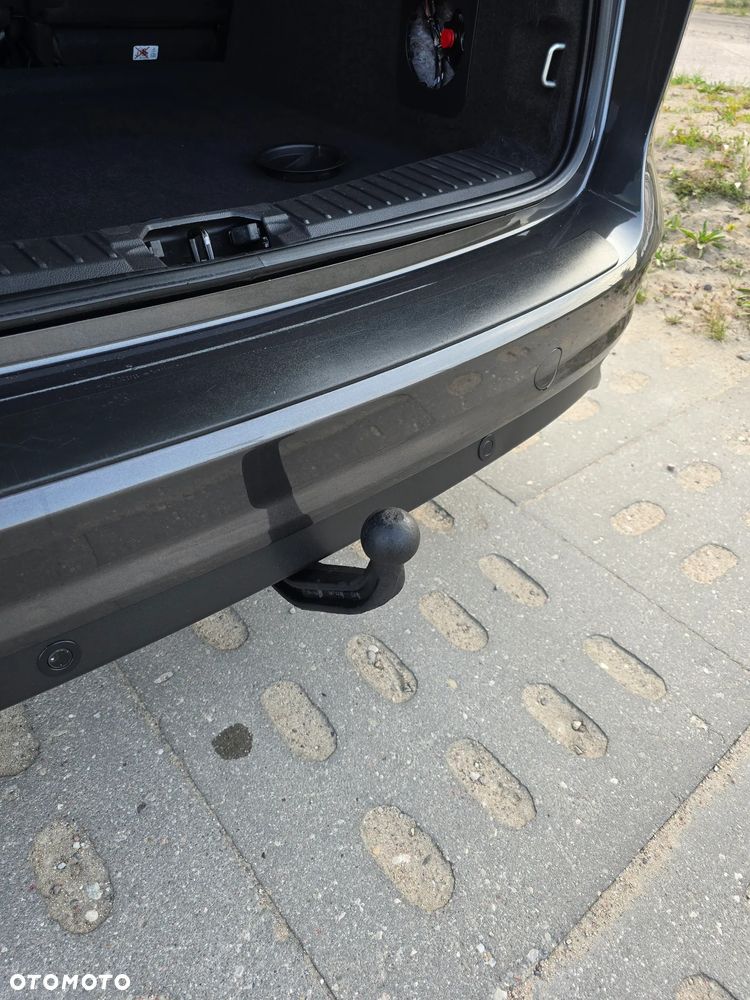 Ford C-MAX 2.0 TDCi Start-Stop-System Titanium - 32