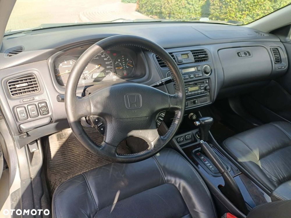 Honda Accord - 7