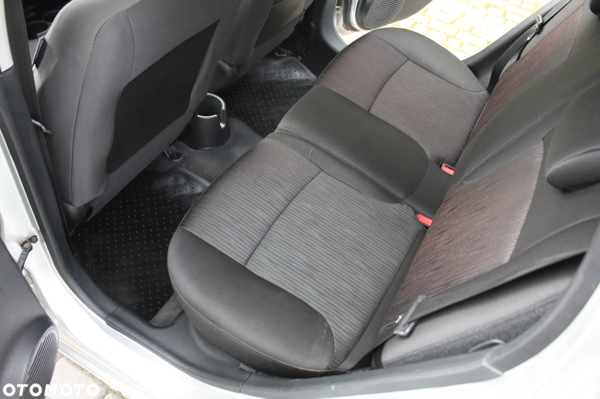Kia Picanto 1.1 LX - 11