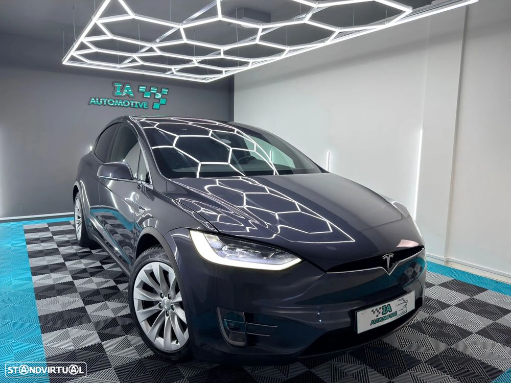 Tesla Model X 100D - 5