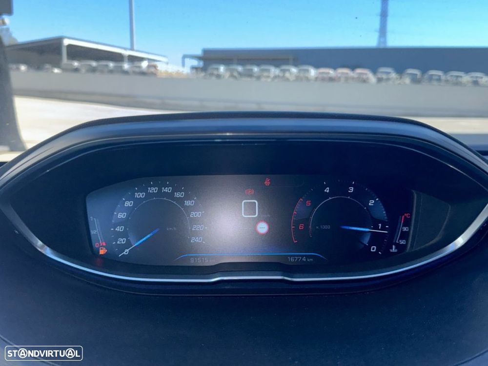 Peugeot 5008 1.6 BlueHDi Allure - 3