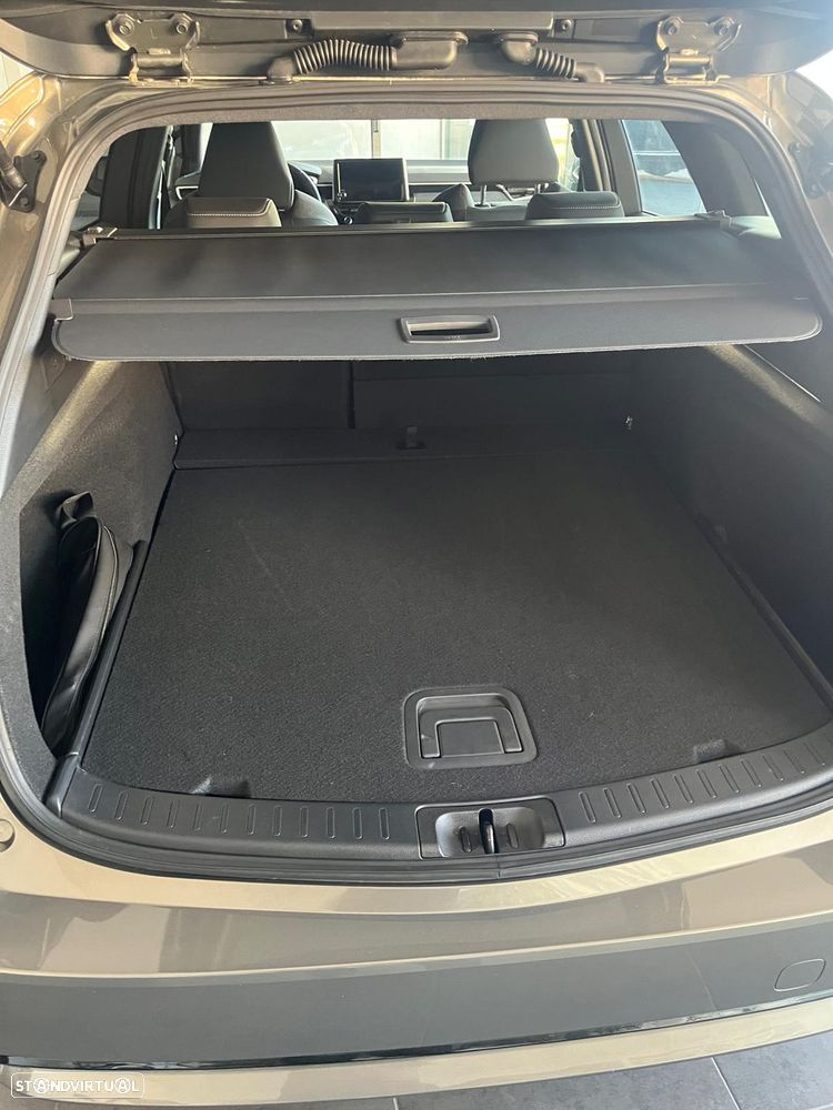 Toyota Corolla 1.8 Hybrid Comfort - 8