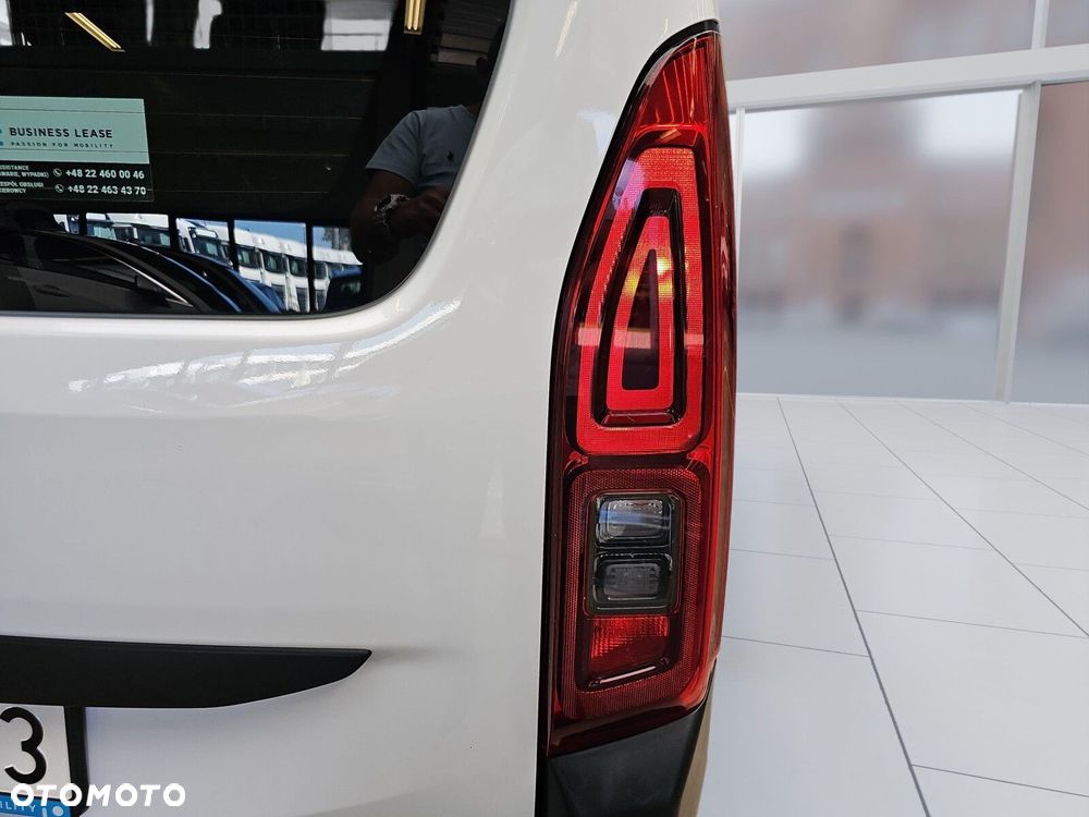 Opel Combo 1.5 DT Edition 102KM - 32