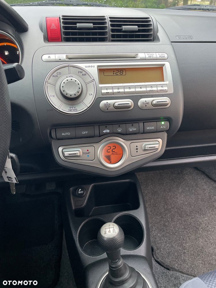 Honda Jazz 1.4 LS - 17