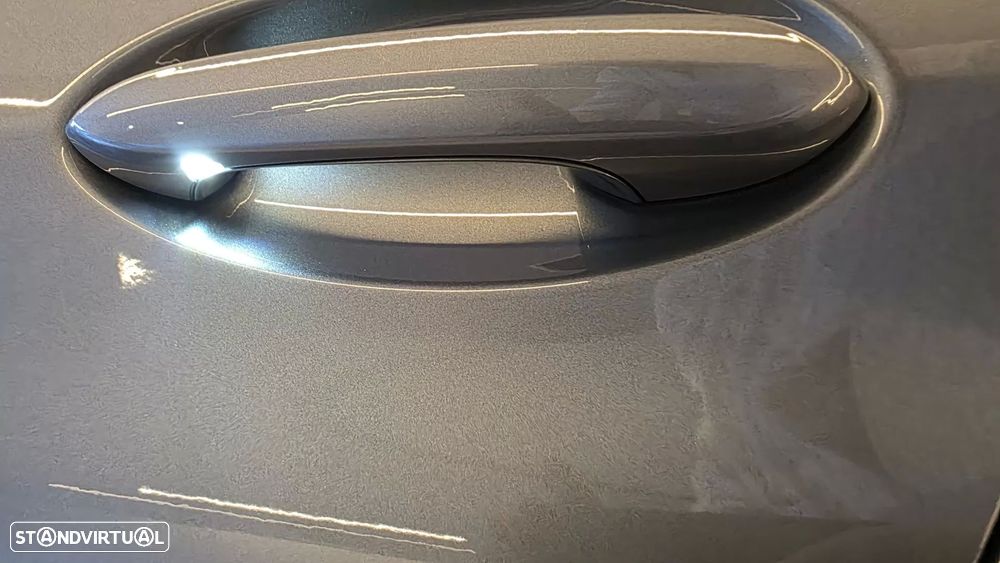 BMW 320 e Pack Desportivo M Auto - 31