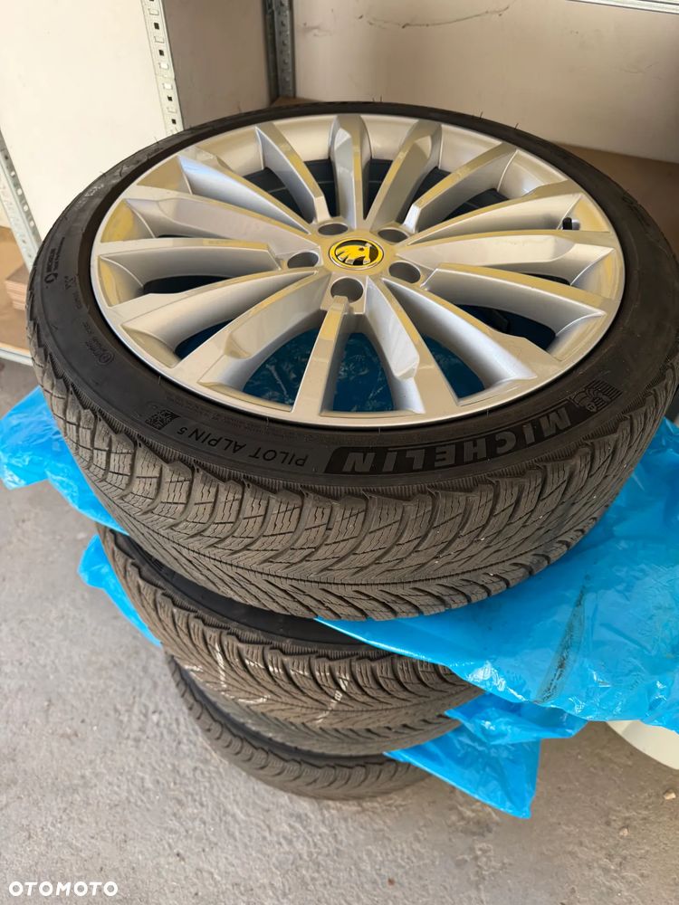 Skoda Superb 2.0 TSI 4x4 L&K DSG - 23