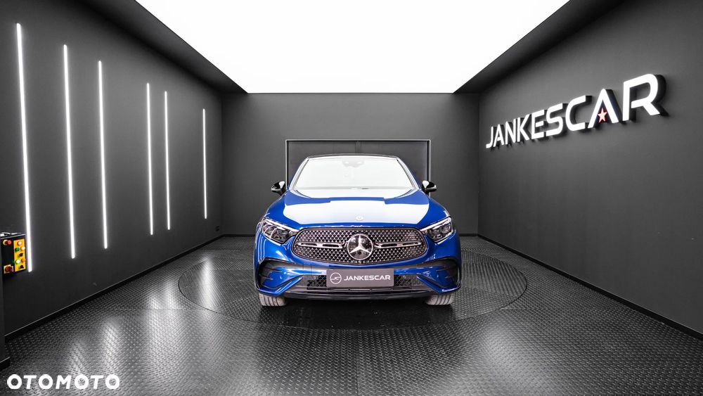 Mercedes-Benz GLC - 10