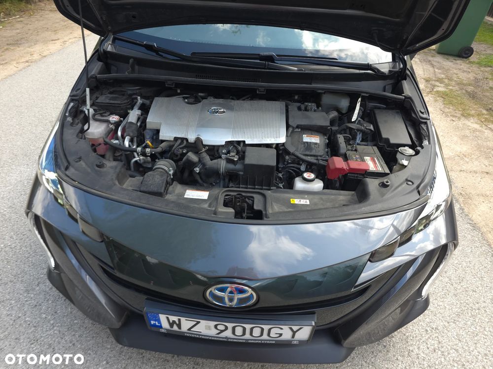 Toyota Prius - 28