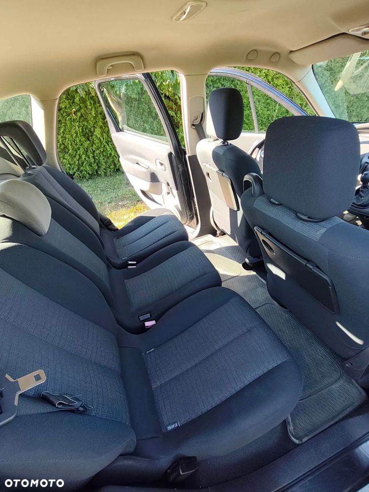 Renault Scenic - 16