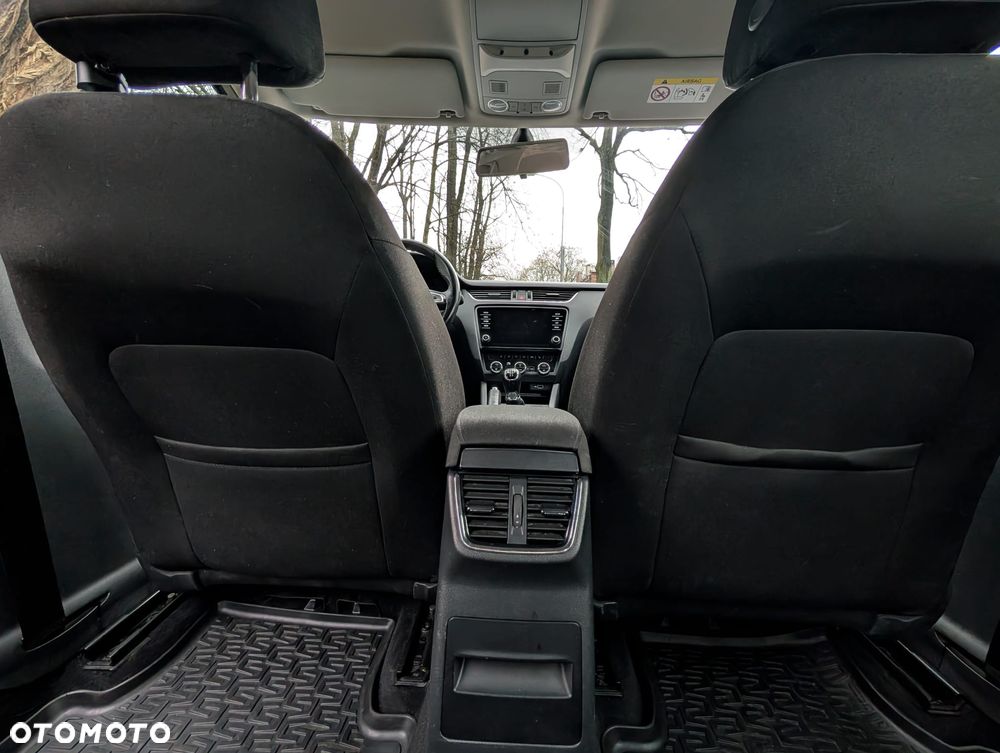 Skoda Octavia 1.6 TDI Ambition - 9