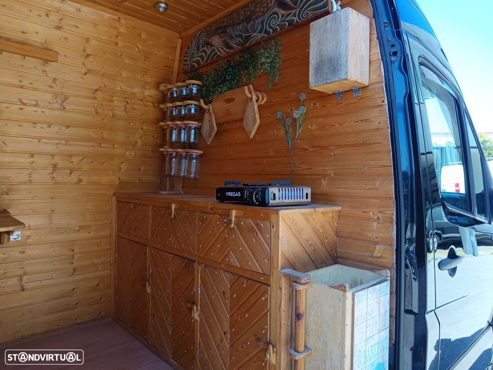 VW Crafter 35 2.0 TDi 136 Longo Tecto Alto BlueMotion - 18
