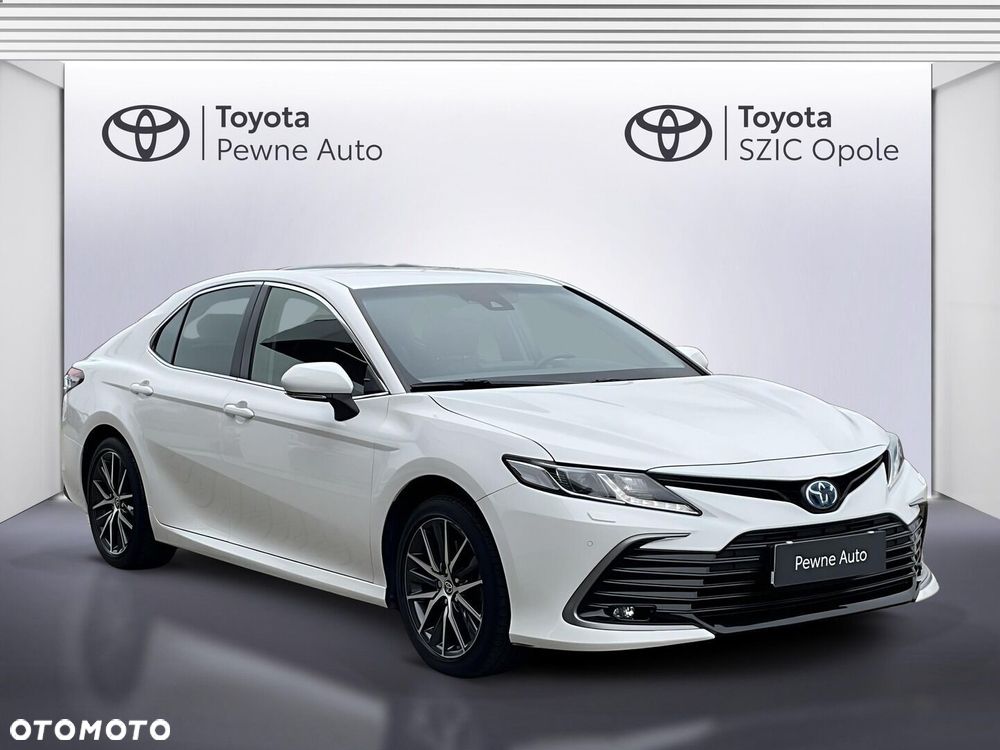 Toyota Camry 2.5 Hybrid Prestige CVT - 3