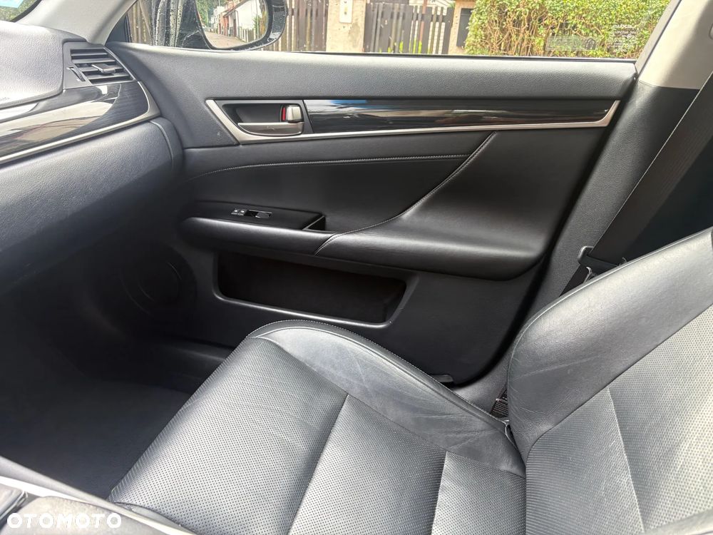 Lexus GS 300h Elegance - 14