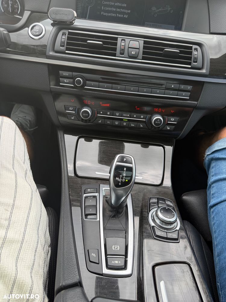 BMW Seria 5 530d Aut. - 15