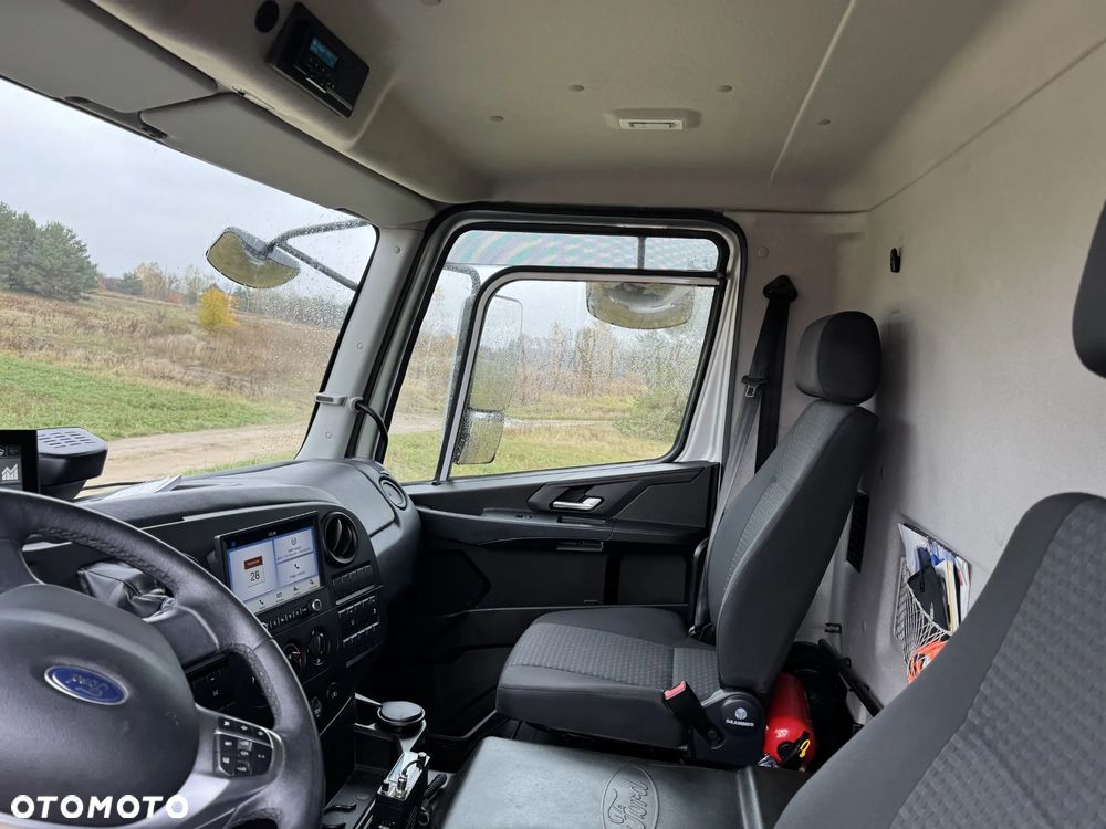 Ford F-LINE - 14