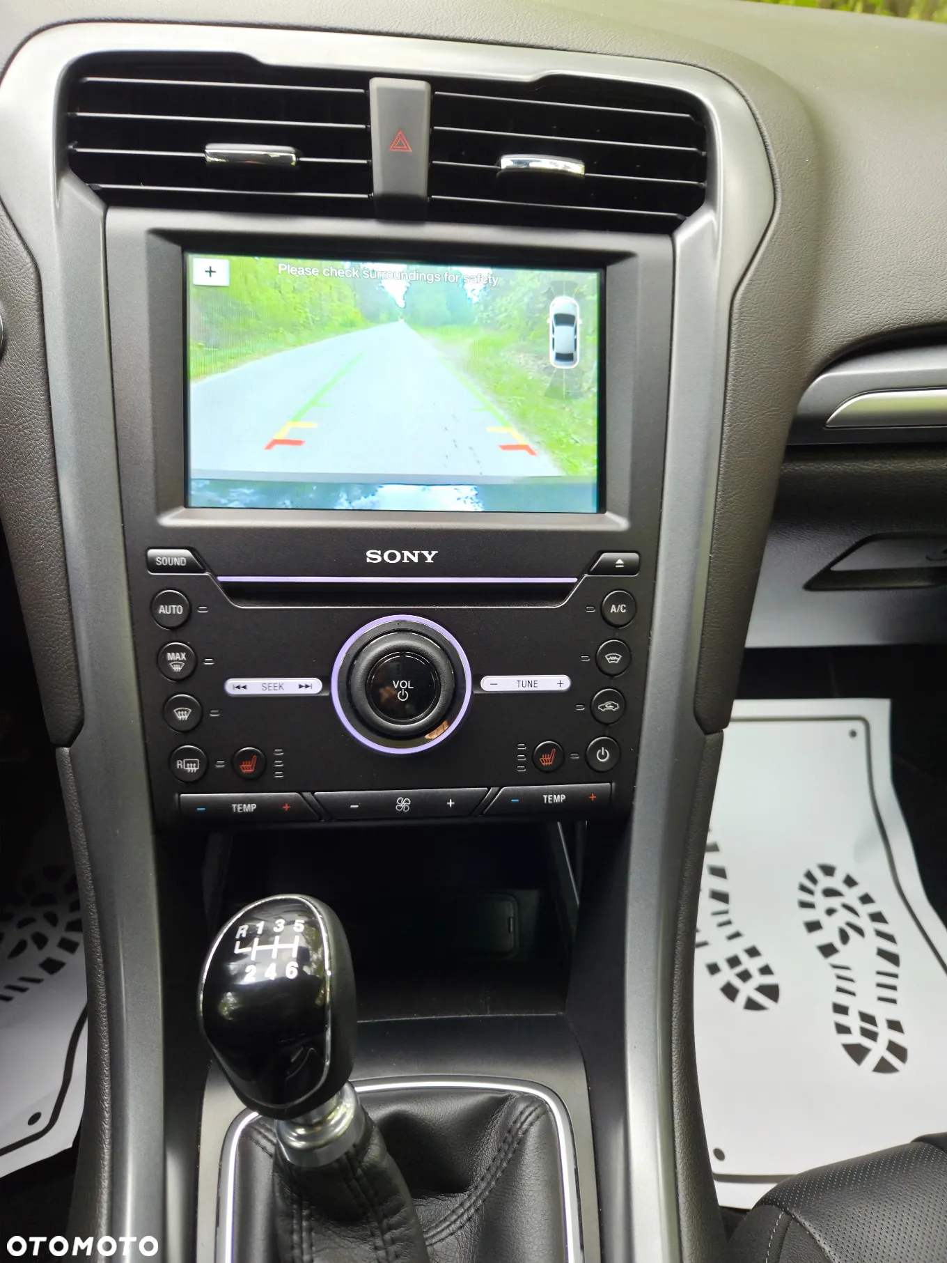 Ford Mondeo 2.0 EcoBlue Trend - 23