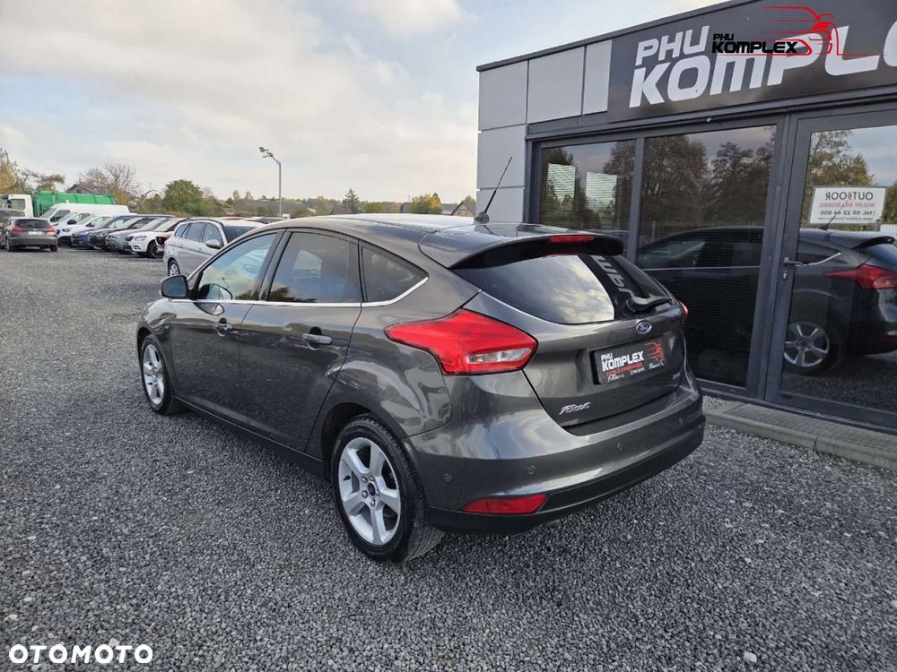 Ford Focus - 7