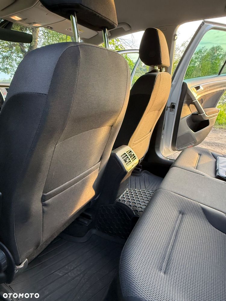 Volkswagen Golf 1.6 TDI BMT Highline - 33
