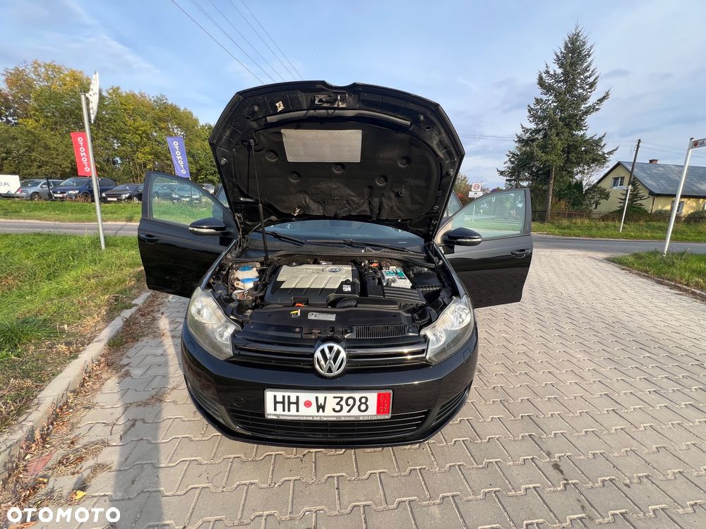 Volkswagen Golf - 17