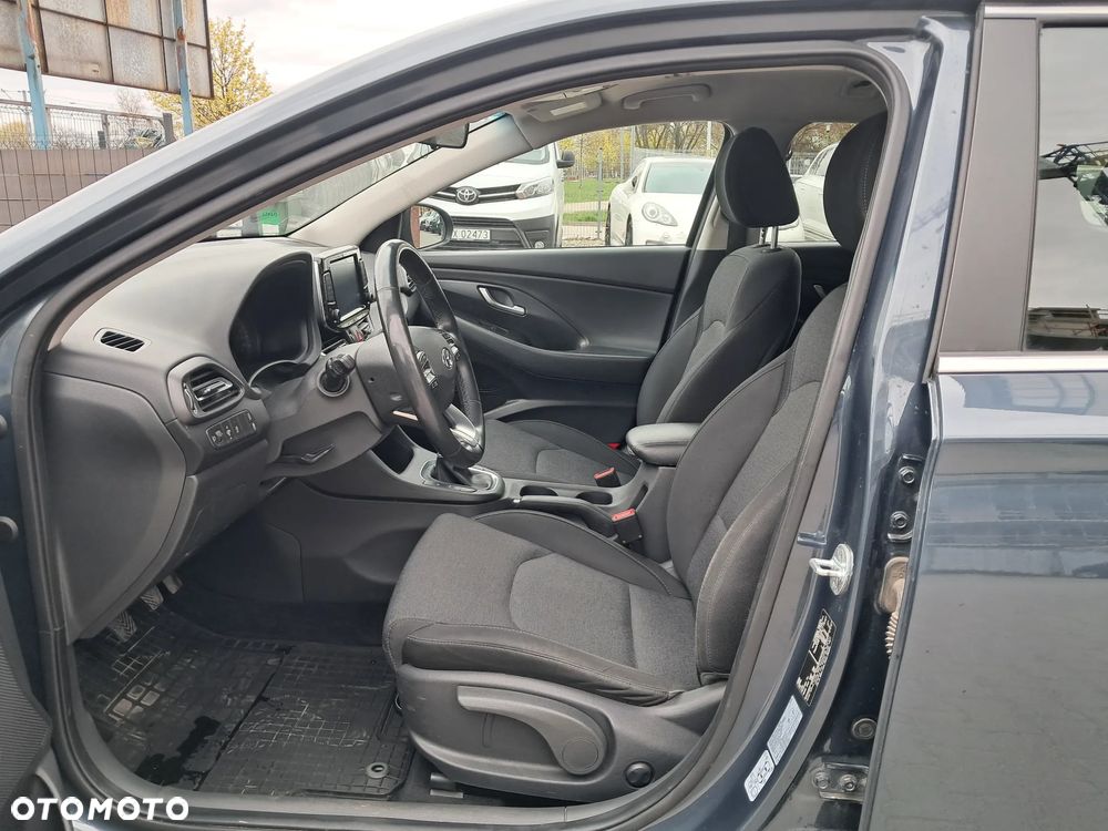 Hyundai i30 1.0 T-GDI Smart - 9