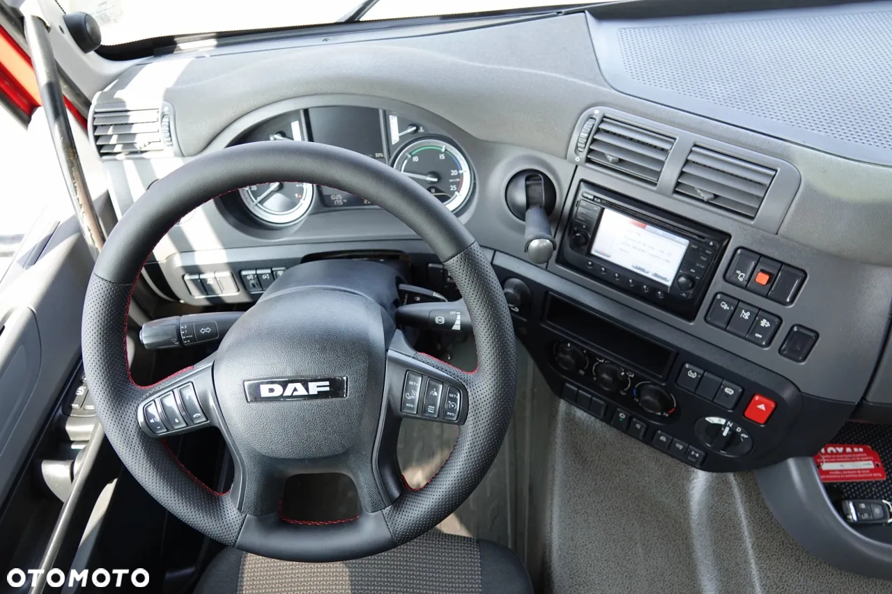 DAF CF 460 / 8x2/  LAWETA / PLATFORMA / NAJAZDY HYDRAULICZNE / WYCIĄGARKA / oś skrętna i podnoszona / EURO 6 - 30
