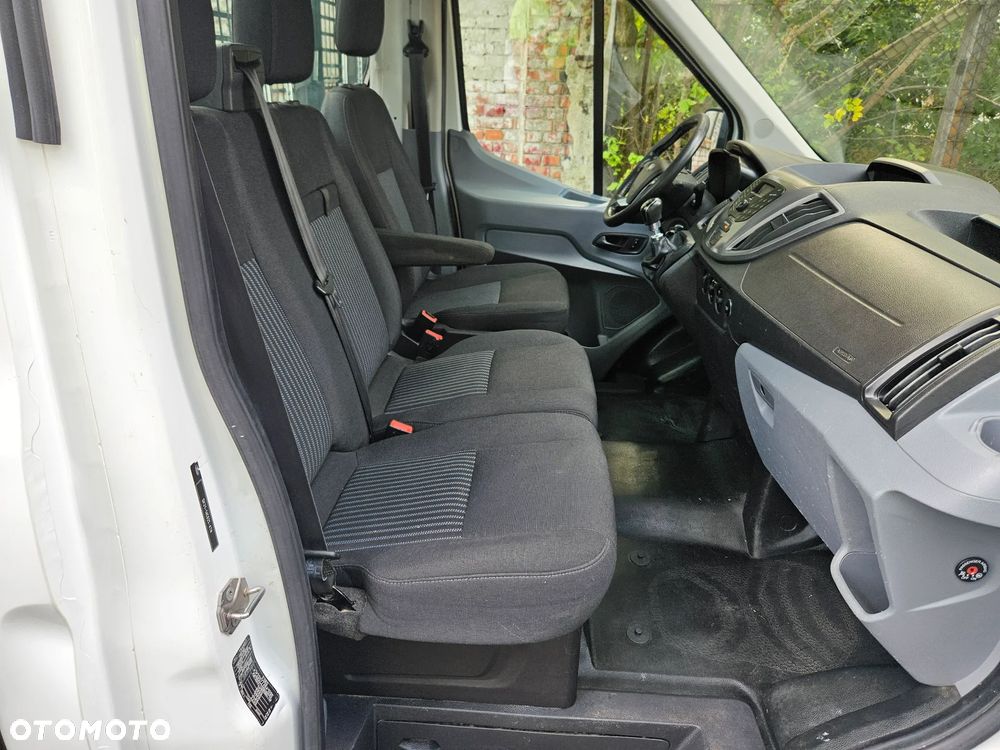 Ford transit - 23