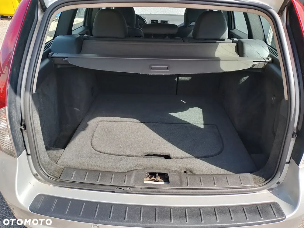 Volvo V50 1.6D DPF DRIVe Start/Stop - 9