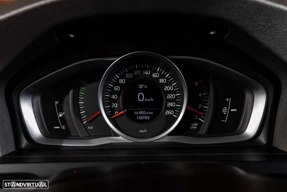 Volvo V60 2.0 D4 Summum - 13