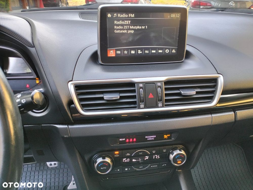 Mazda 3 2.0 Skyenergy EU6 - 10