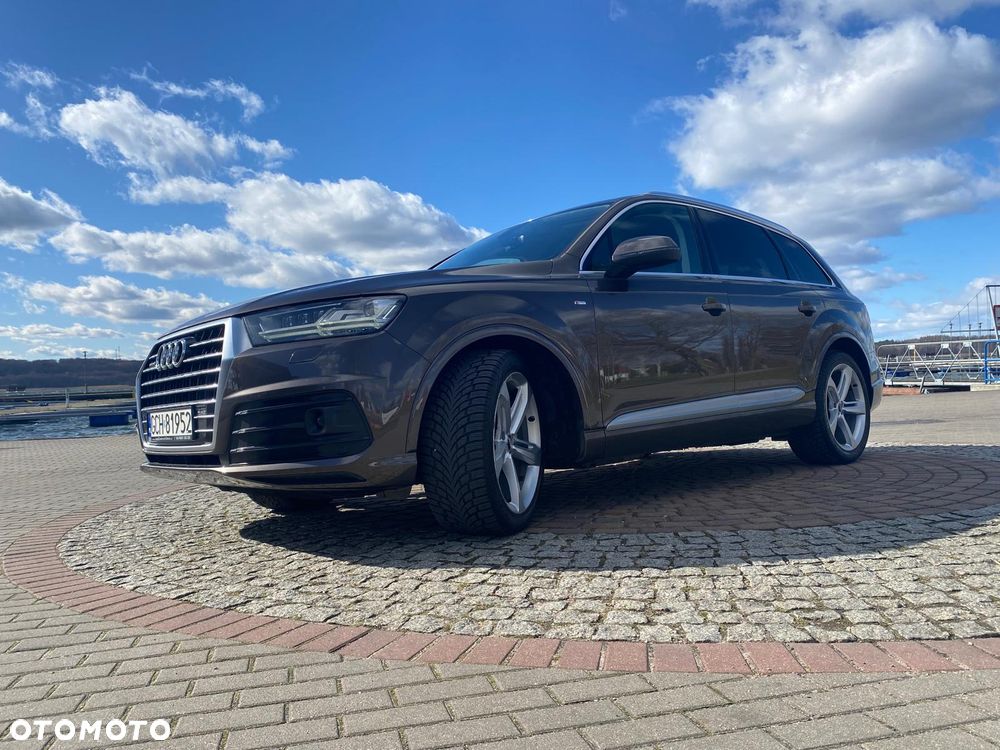 Audi Q7 - 6
