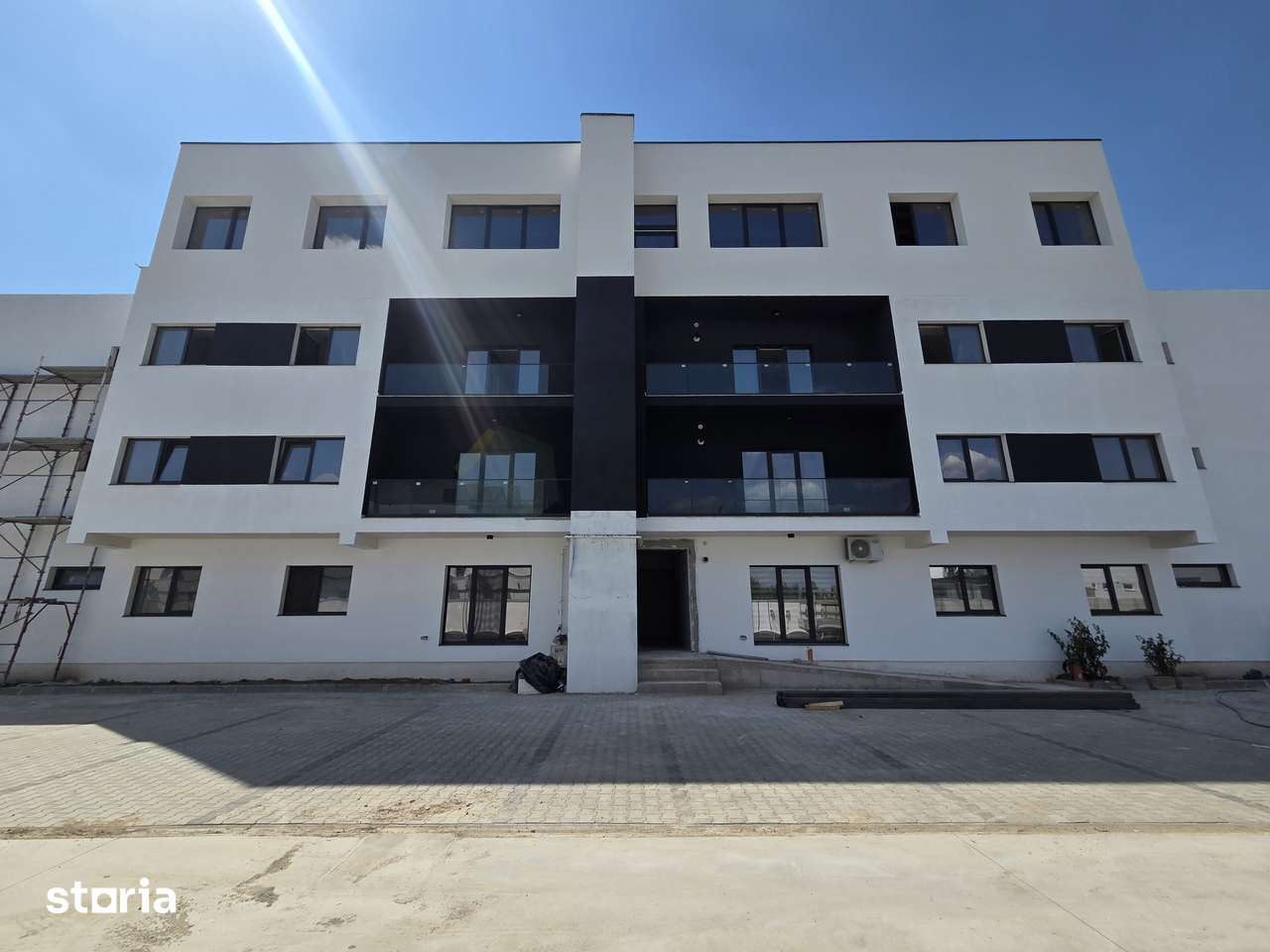 Ultimele apartamente de 3 camere în Tunari – direct de la dezvoltator — fotografia 1